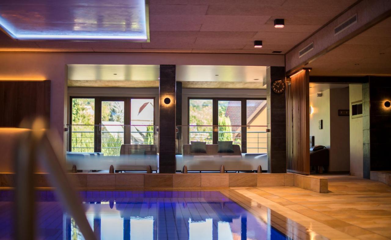 Hostellerie Des Chateaux & Spa Ottrott Bagian luar foto