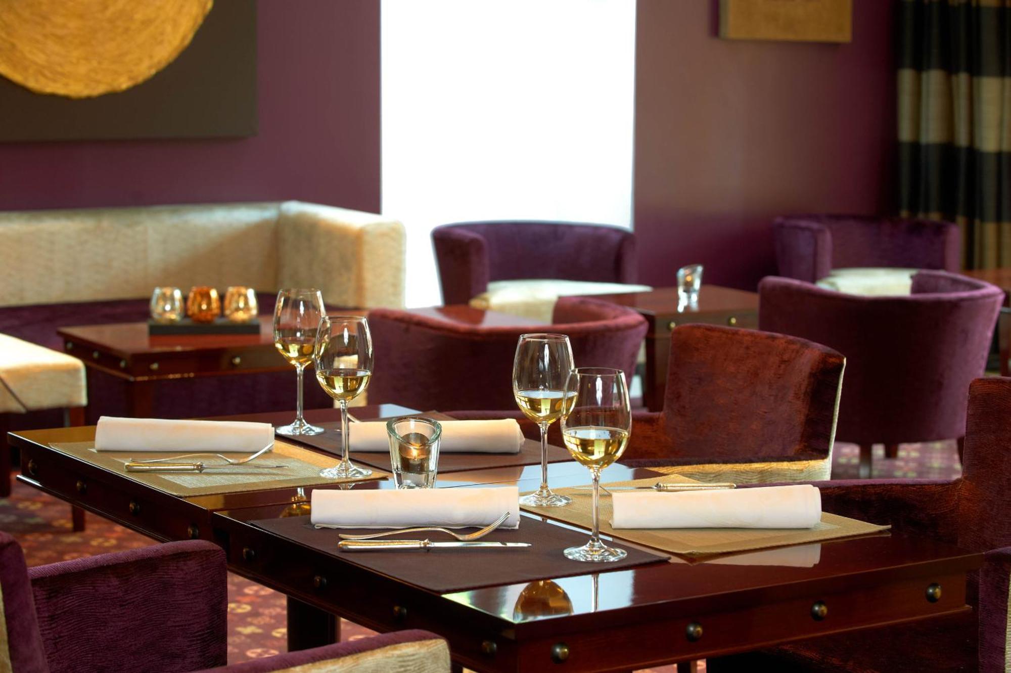 Hostellerie Des Chateaux & Spa Ottrott Bagian luar foto